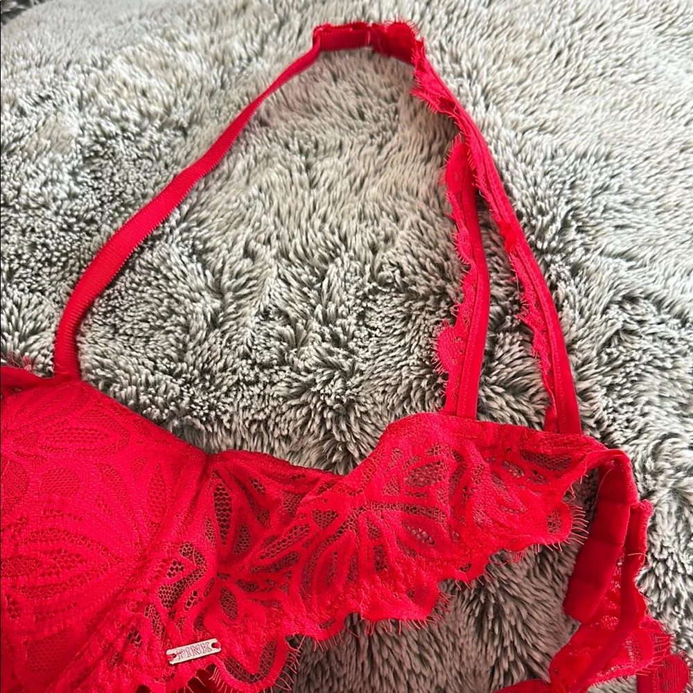 VS Pink Red Lace Bra - Picture 4 of 5